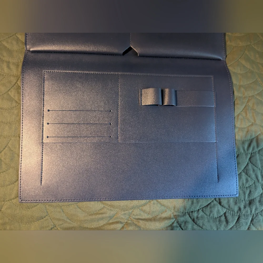 Glass Ladder & Co. Laptop case/sleeve